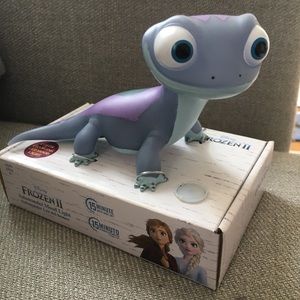 Disney Frozen 2 Bruni Mood Light Salamander LED